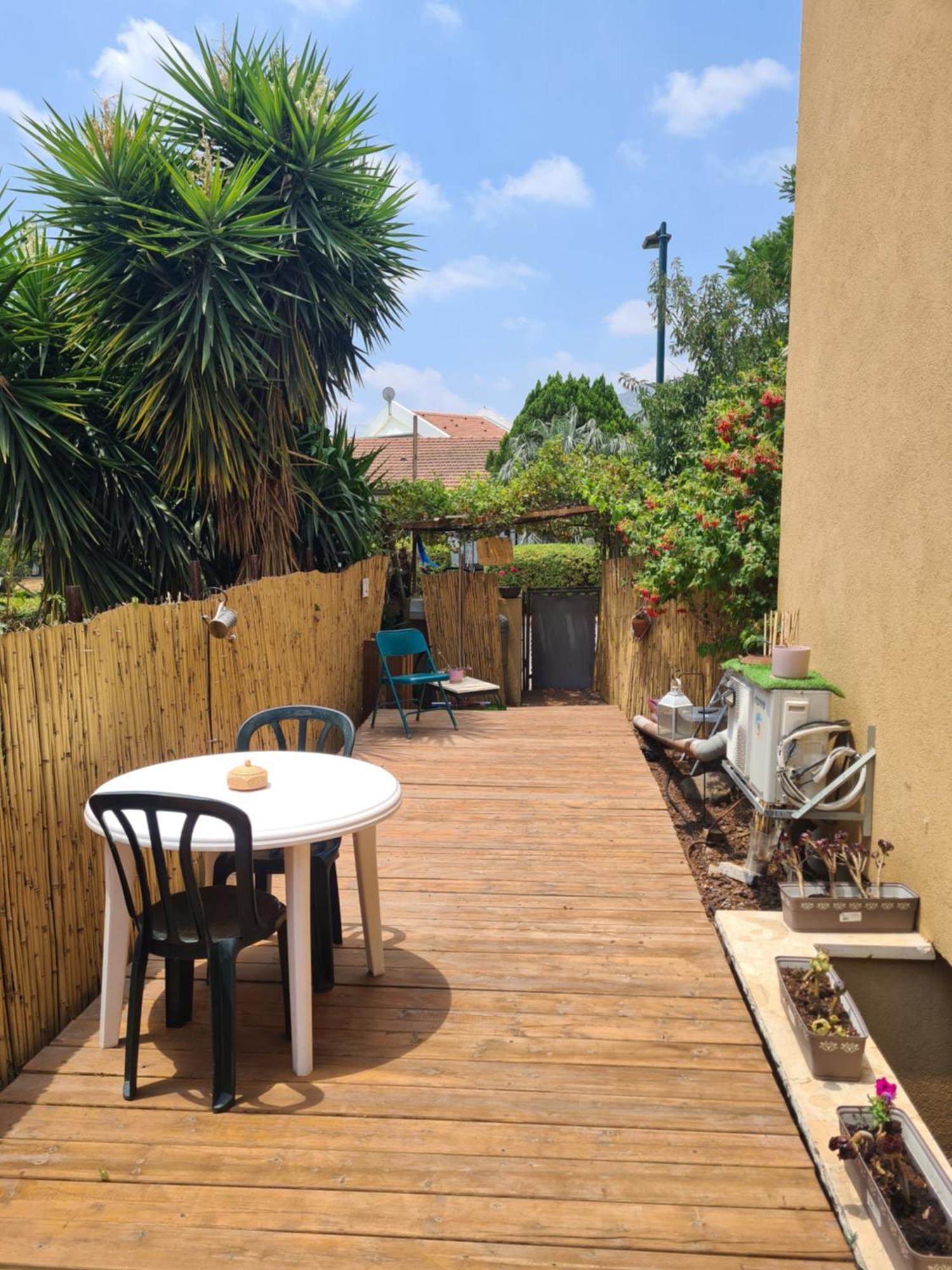 בין הר למעיין Kfar Tavor Exterior foto