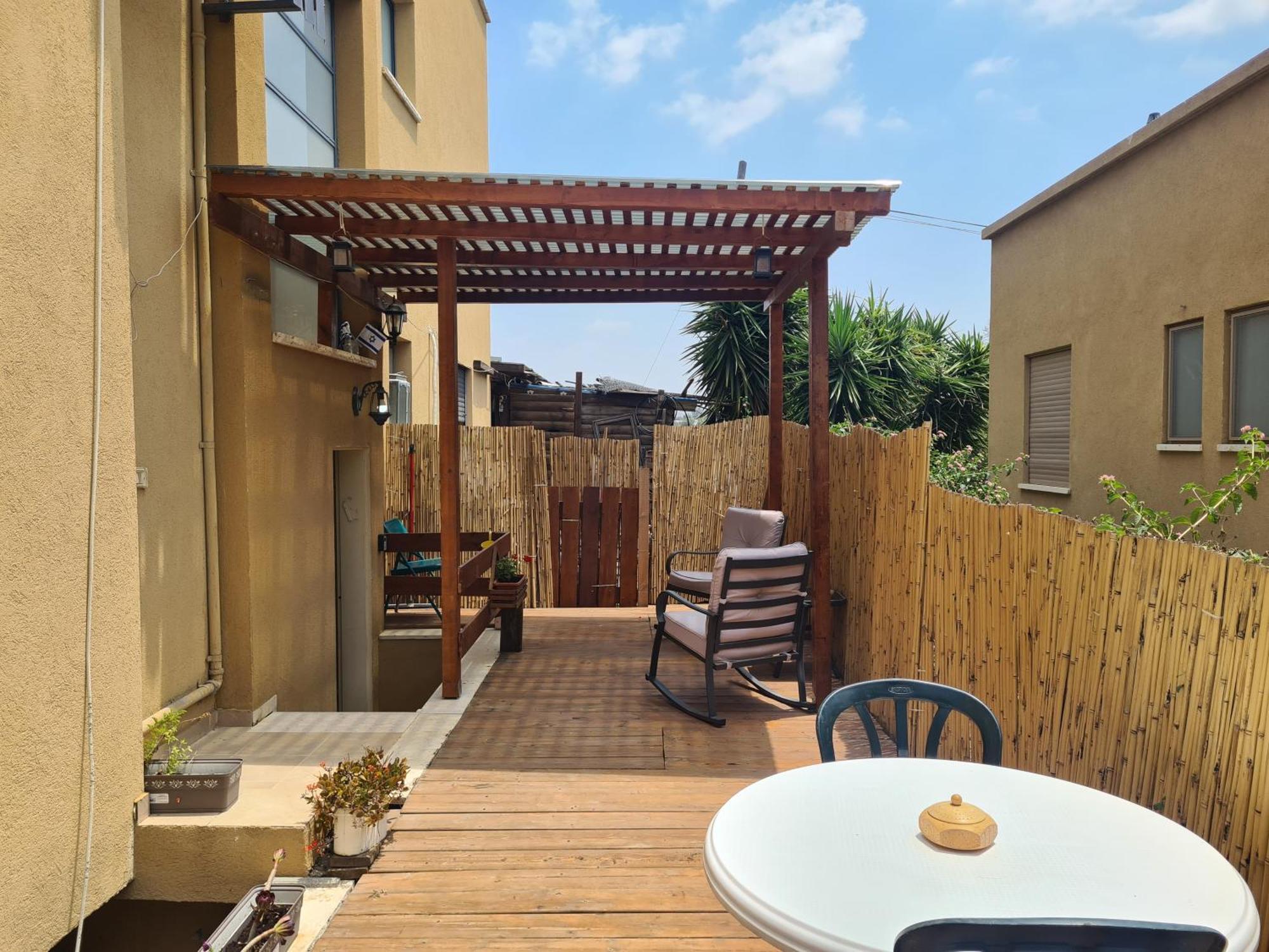 בין הר למעיין Kfar Tavor Exterior foto